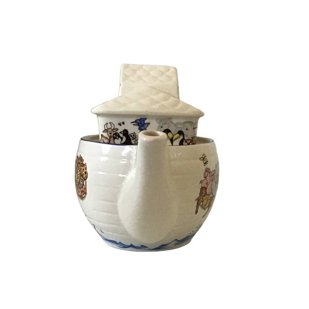 Wade Ceramic Mini Tea Pot Marked England - Picture 6 of 7